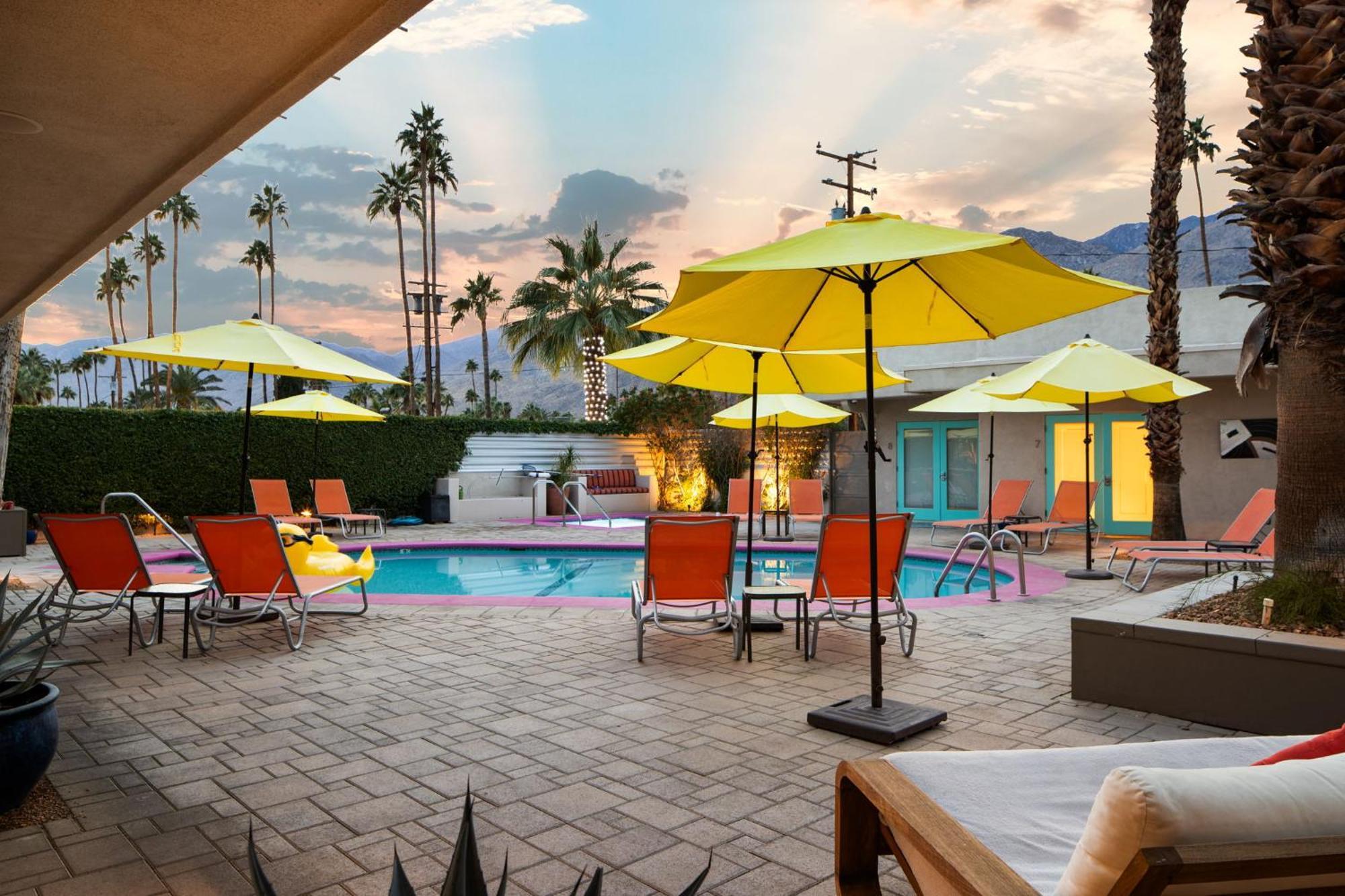 Hotel El Noa Noa Palm Springs Esterno foto