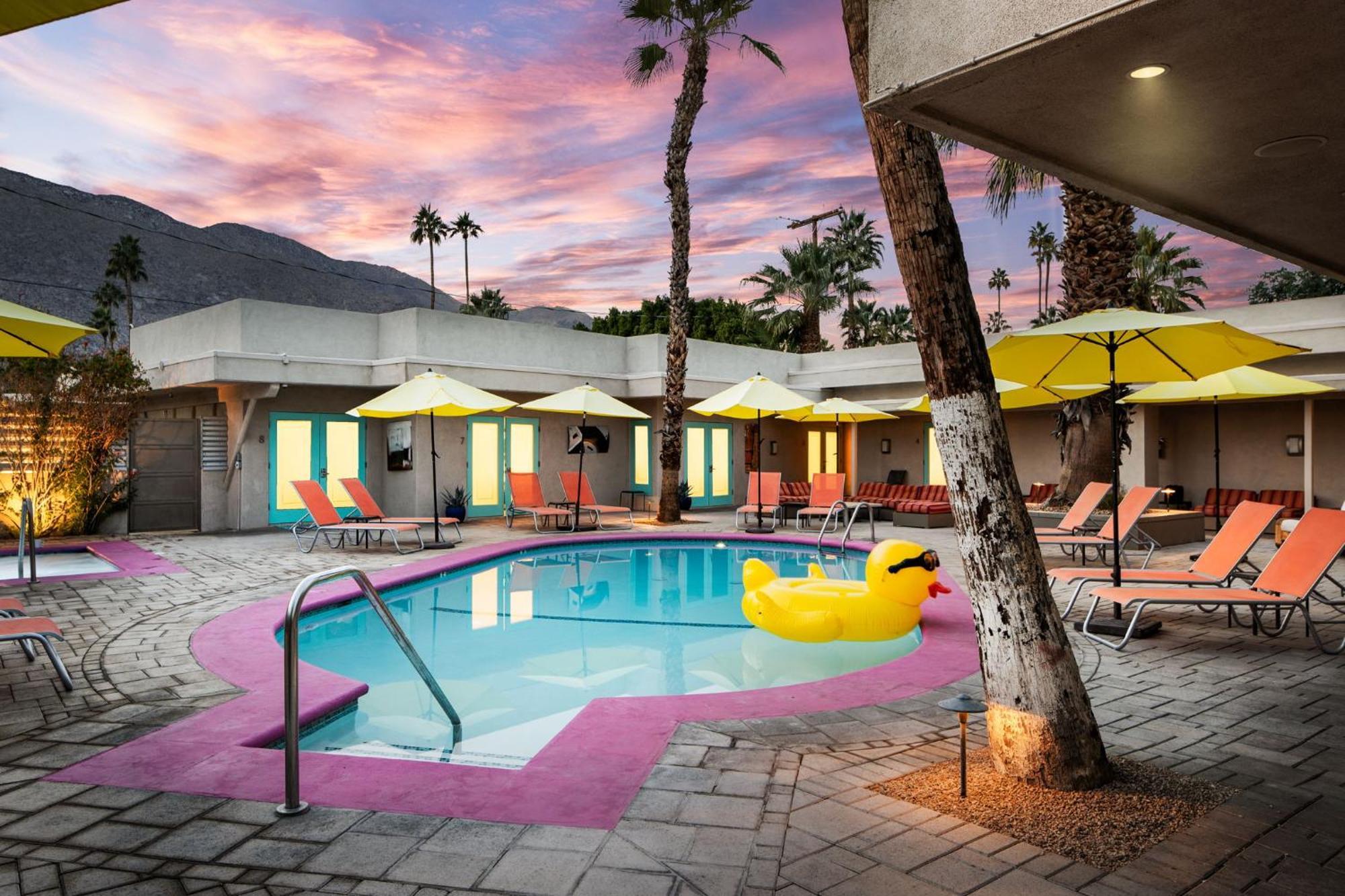 Hotel El Noa Noa Palm Springs Esterno foto